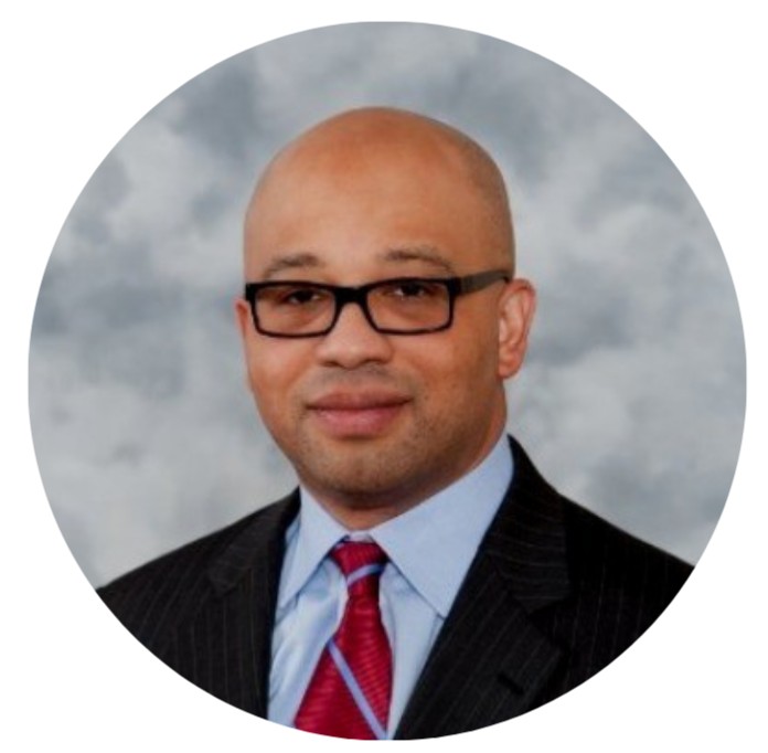 https://thrivescholars.org/wp-content/uploads/2022/08/Todd-Giles.jpg