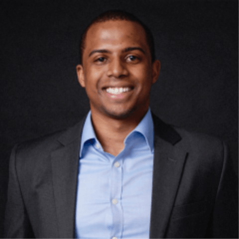 https://thrivescholars.org/wp-content/uploads/2022/09/Carlton-Burrell.png