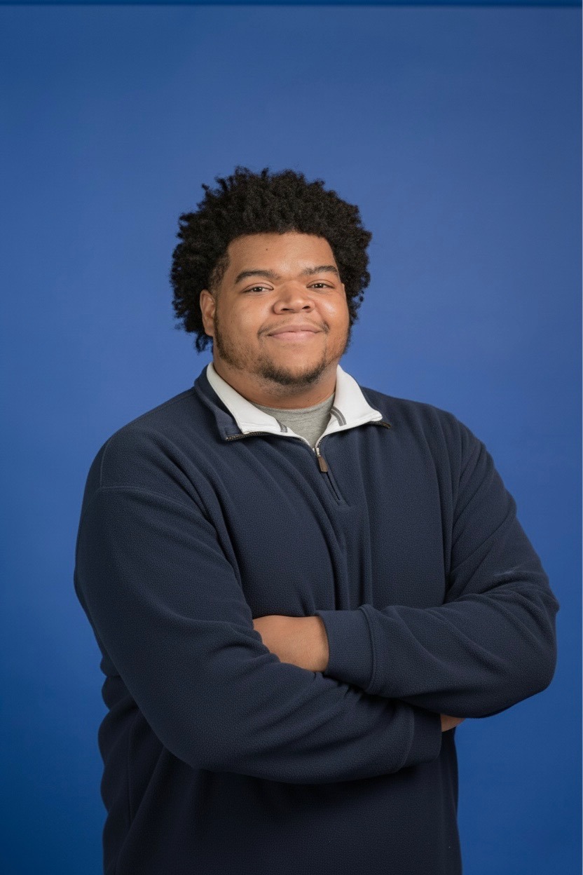 https://thrivescholars.org/wp-content/uploads/2022/09/Justis-Peppers.jpeg