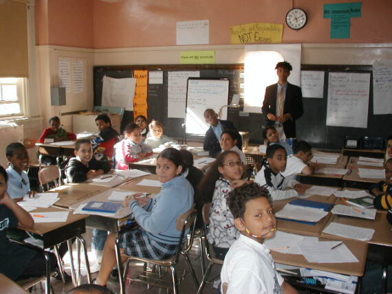 DrewClassroom 570x428 1